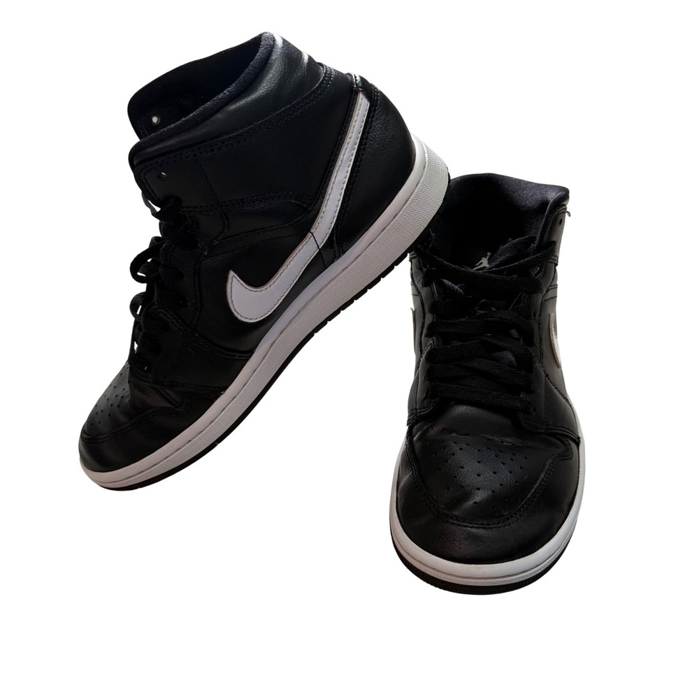 Nike Air Jordan 1 Mid Black White DV0991-001 Mens 8.5‎ Womens 10 Sneakers